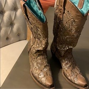 Corral cowboy boots size 9
